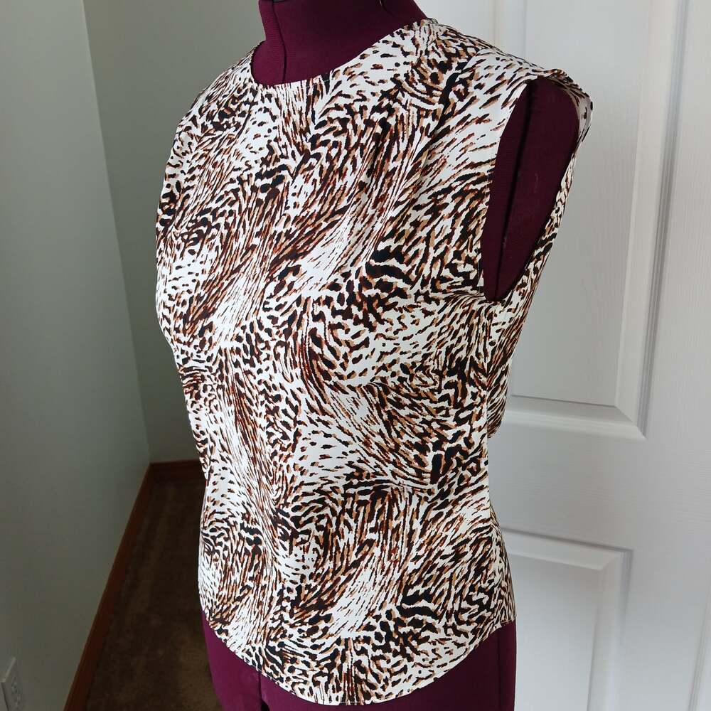 Express Animal Print Sleeveless Blouse XS office tank top neutral keyhole